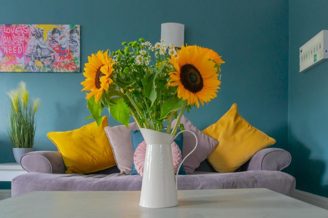 Spacious Split Level Flat In Great Location Portsmouth Ngoại thất bức ảnh